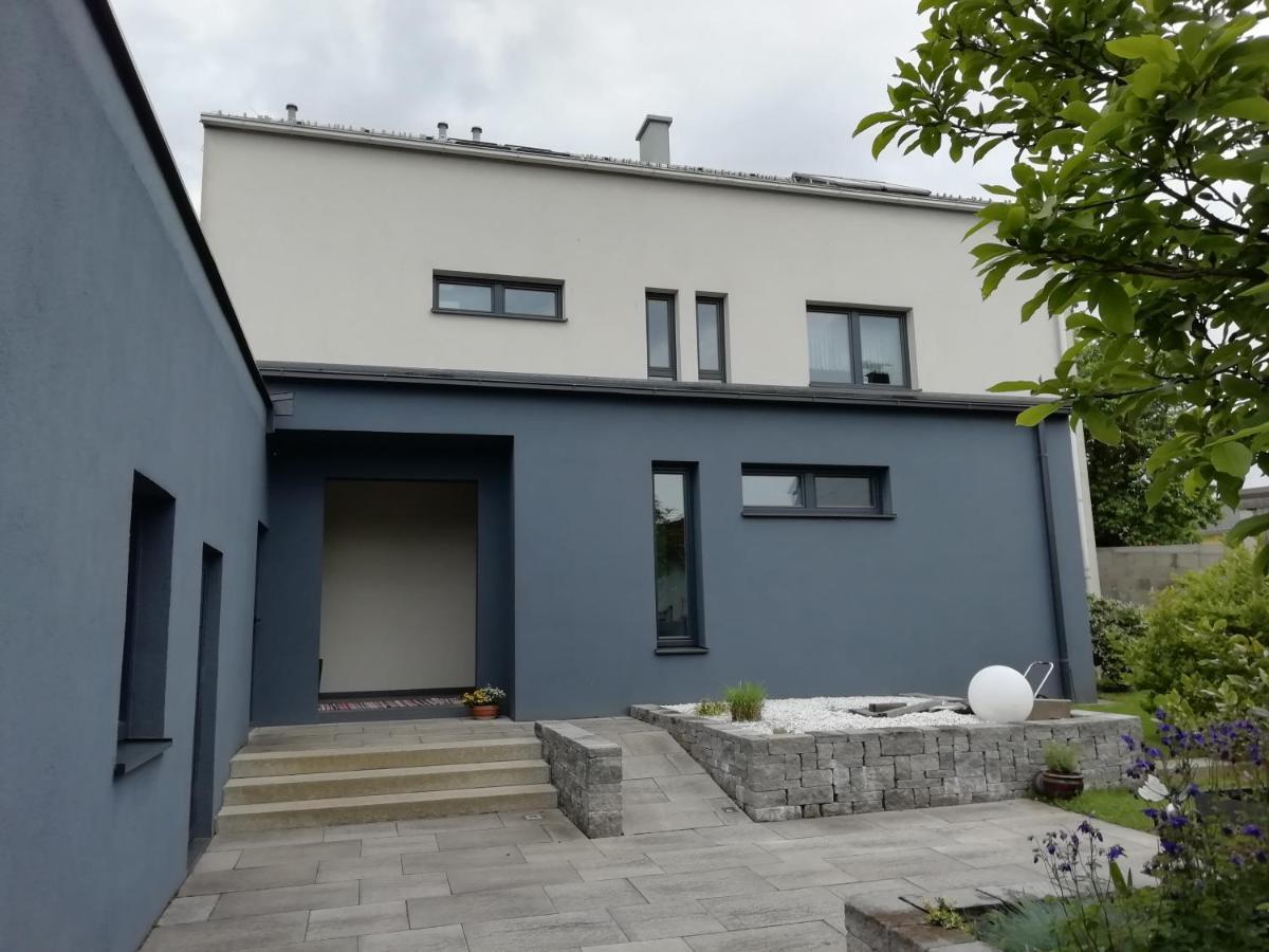 グミュントHaus Larissaアパートメント エクステリア 写真
